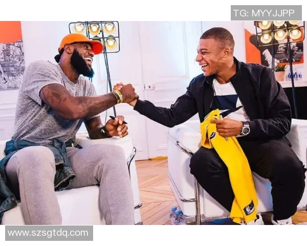 足球明星与总统的职业特点与社会影响力的深度对比分析